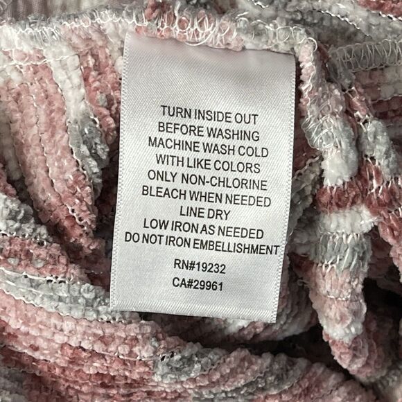 Alfred Dunner Medium Sweater Embellished 3/4 Sleeve Stretch V-Neck Pink Multi - Picture 7 of 8